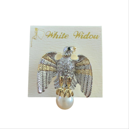 Small Eagle with Pearl Brooch